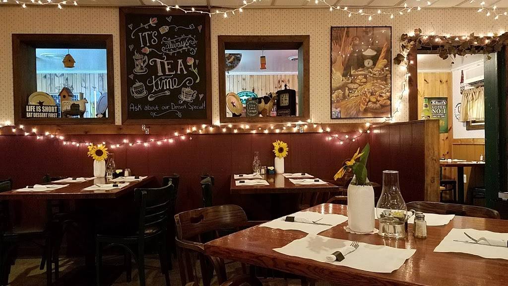 Carmine’s Chianti Cow Italian- American Family Restaurant | restaurant | 1483 US-6, Port Jervis, NY 12771, USA | 8458567740 OR +1 845-856-7740