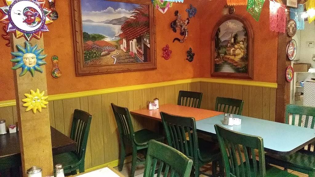 El Patio Taqueria | cafe | 805 S Seguin Rd, Converse, TX 78109, USA | 2105661739 OR +1 210-566-1739