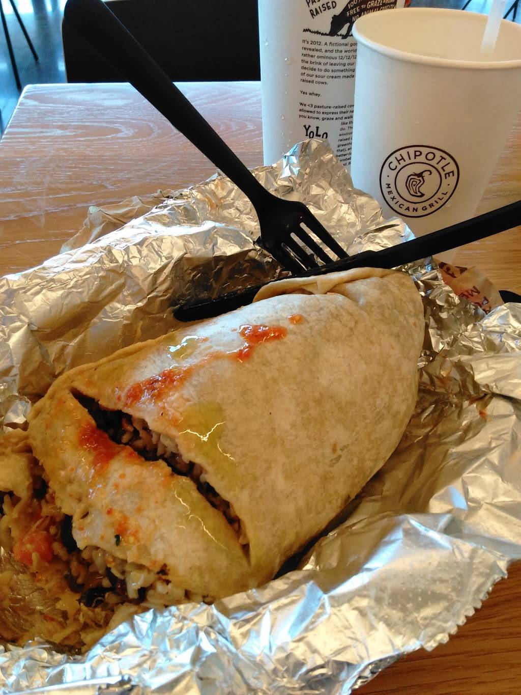 Chipotle Mexican Grill | restaurant | 6450 N Desert Blvd # I104, El Paso, TX 79912, USA | 9158758271 OR +1 915-875-8271