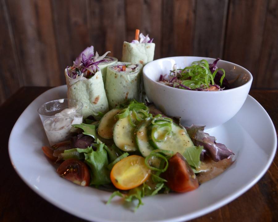 Bière-Ô-Loo | restaurant | 4920 Rue Foster, Waterloo, QC J0E 2N0, Canada | 4507344004 OR +1 450-734-4004