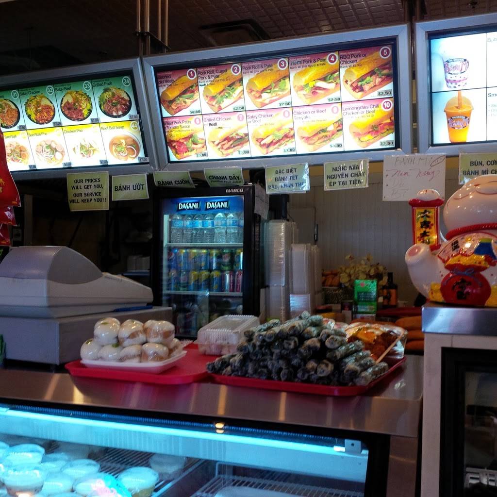 Banh Mi Store 3 Dundas | restaurant | 888 Dundas St E, Mississauga, ON L4Y 2B8, Canada | 9052750988 OR +1 905-275-0988