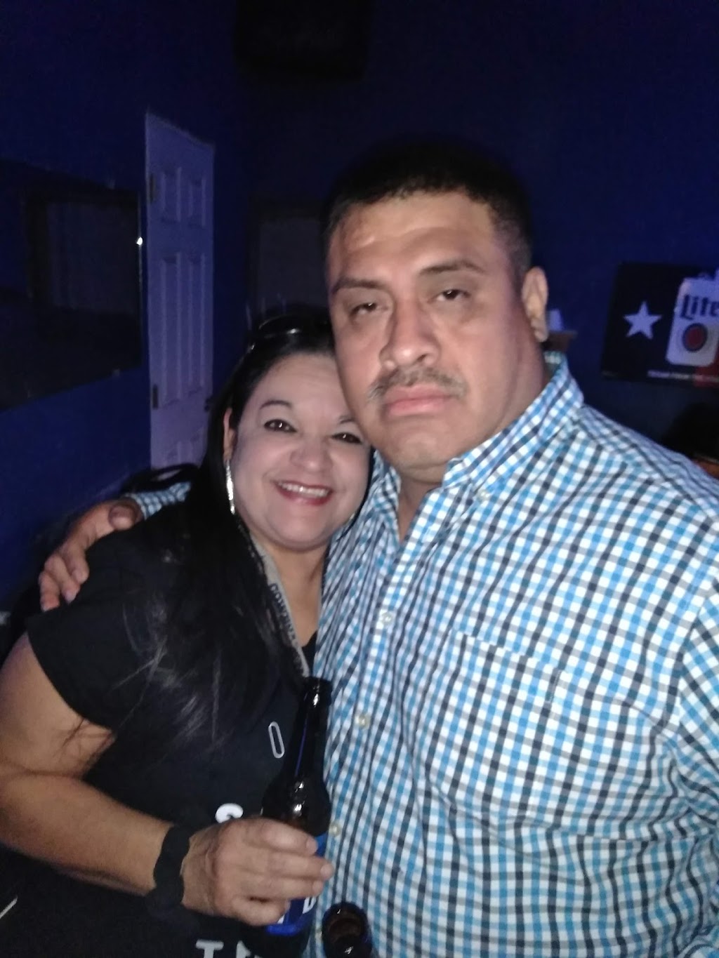 Mesquite Bar&Grill | restaurant | 3805 Old La Blanca Rd, Donna, TX 78537, USA | 9564642717 OR +1 956-464-2717