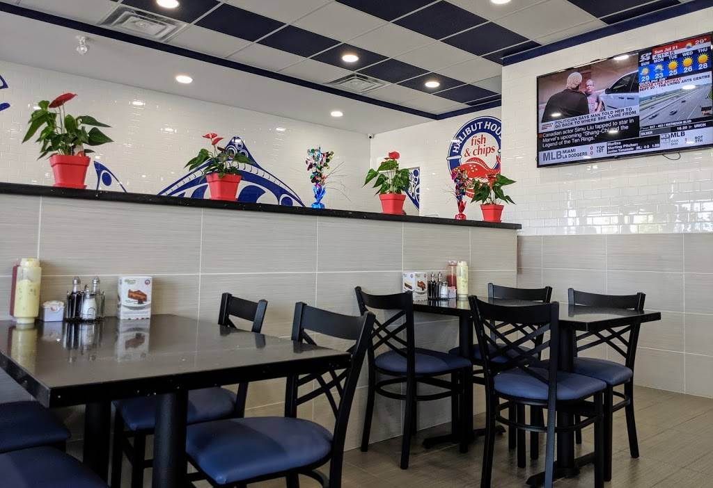 Halibut House Fish & Chips Barrie | restaurant | 627 Cundles Rd E, Barrie, ON L4M 0G9, Canada | 7057929797 OR +1 705-792-9797