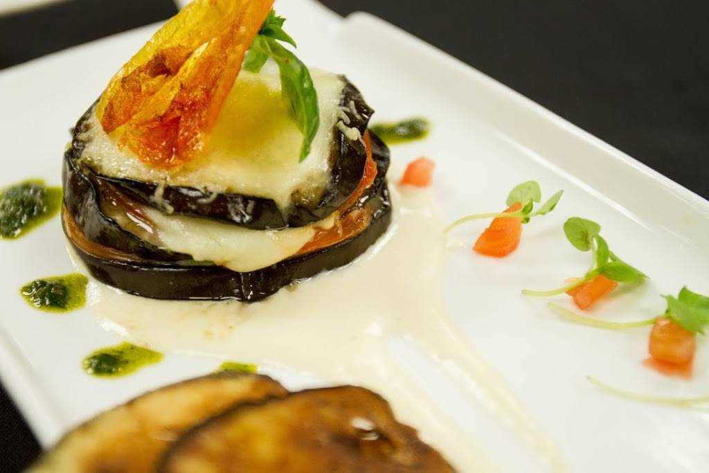 Bella Vita | restaurant | 2225 Village Walk Dr #181, Henderson, NV 89052, USA | 7025606500 OR +1 702-560-6500