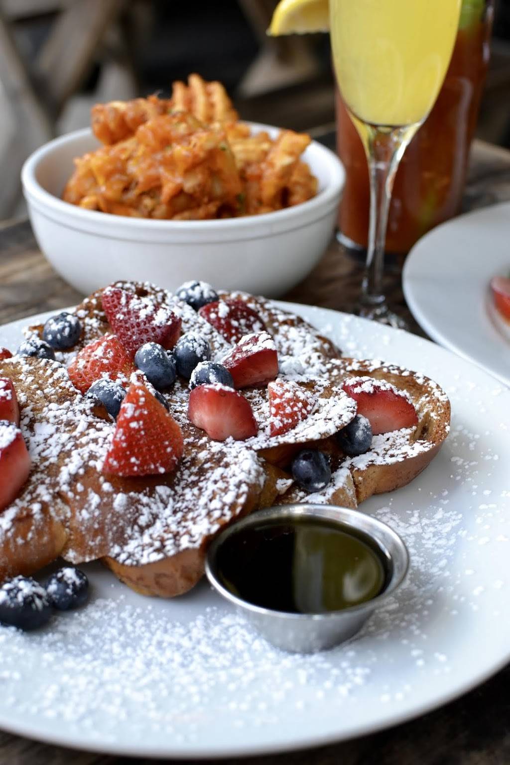 Randolph Beer DUMBO | restaurant | 82 Prospect St, Brooklyn, NY 11201, USA | 6463833623 OR +1 646-383-3623