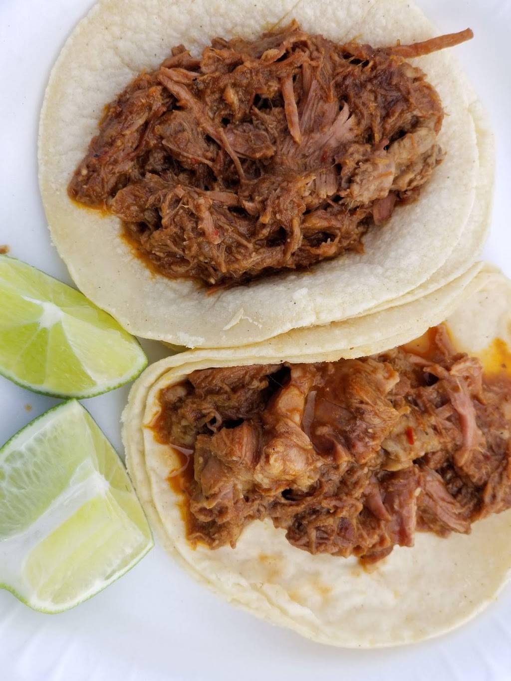 Taqueiros Ming | restaurant | 3698 Ming Ave, Bakersfield, CA 93309, USA | 6618086336 OR +1 661-808-6336