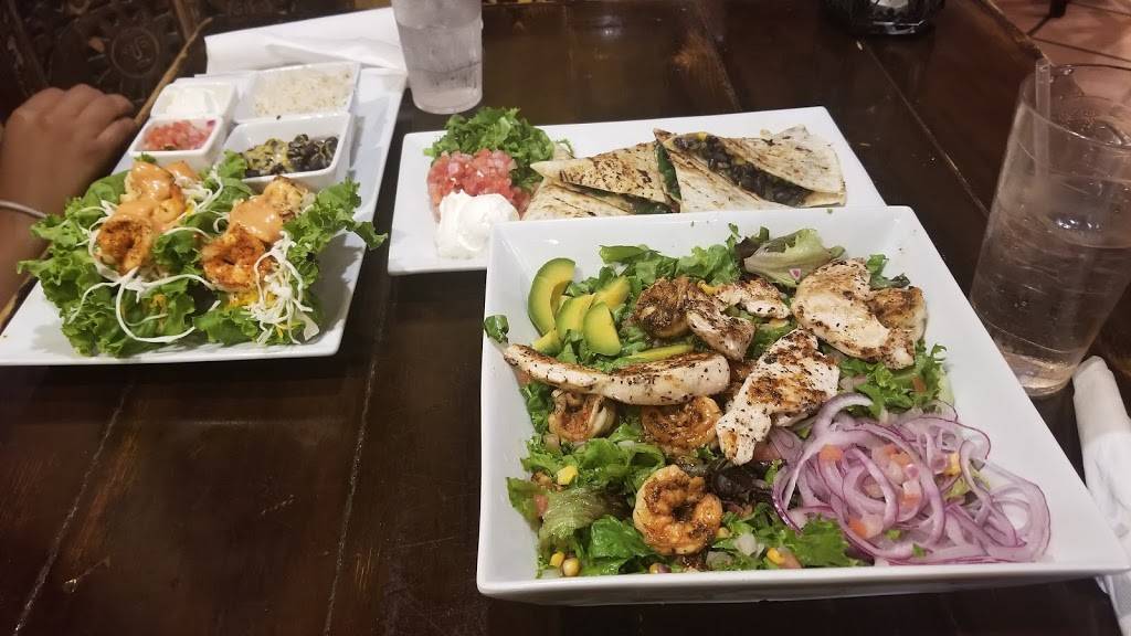 Lunasea | restaurant | 206 22nd St, Virginia Beach, VA 23451, USA | 7574374400 OR +1 757-437-4400