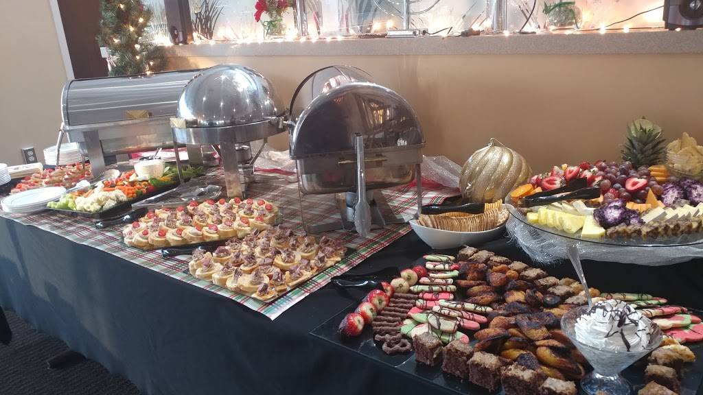 Moorings Bistro | restaurant | 875 Harry S. Truman Pkwy, Annapolis, MD 21401, USA | 4102249886 OR +1 410-224-9886