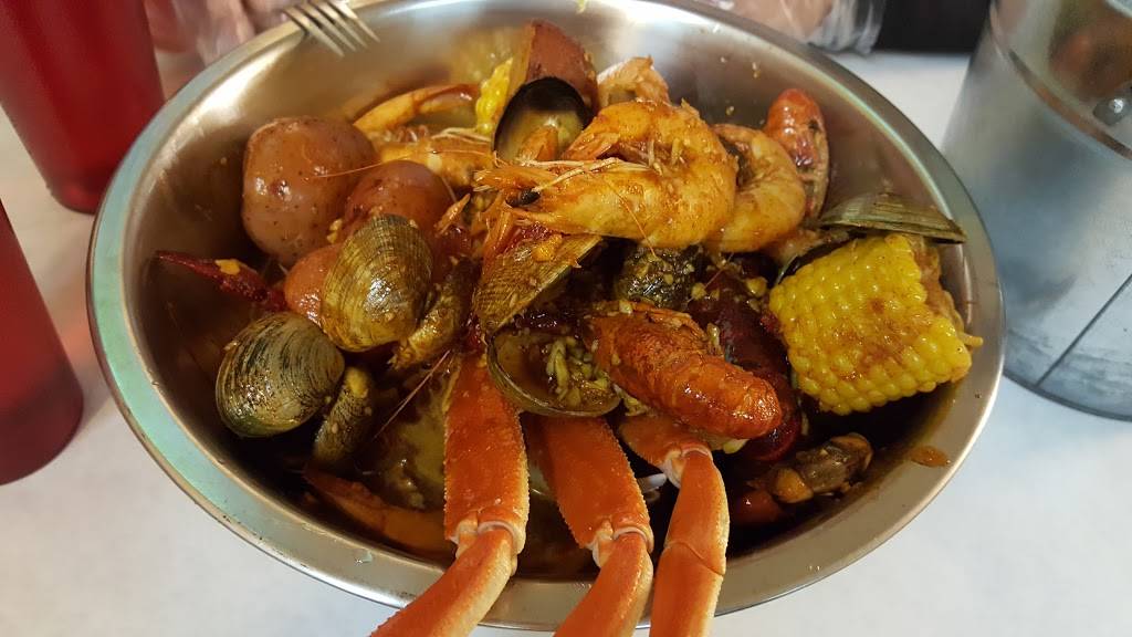 Dragons Crawfish | restaurant | 750 S 38th St, Tacoma, WA 98418, USA | 2533010020 OR +1 253-301-0020
