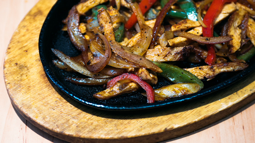 Guacamole Authentic Mexican Grill | restaurant | 790 Oak Grove Rd, Concord, CA 94518, USA | 9256894822 OR +1 925-689-4822