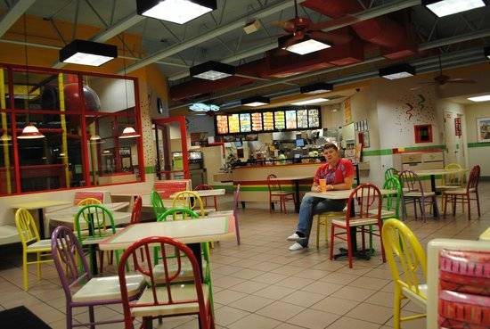 Del Taco | meal takeaway | 1601 Standiford Ave, Modesto, CA 95350, USA | 2095246393 OR +1 209-524-6393