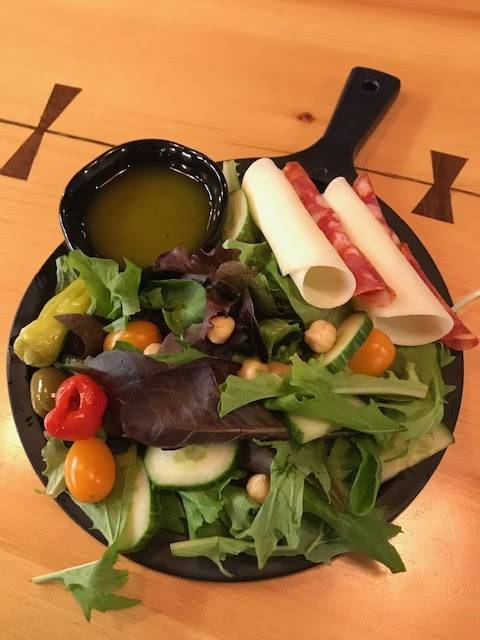 Farm To Fire | restaurant | 51 Main St, Monroe, NH 03771, USA | 6036164952 OR +1 603-616-4952