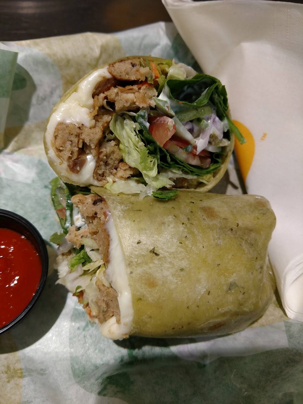 Subway | meal takeaway | 40840 Sierra Dr, Three Rivers, CA 93271, USA | 5595610782 OR +1 559-561-0782