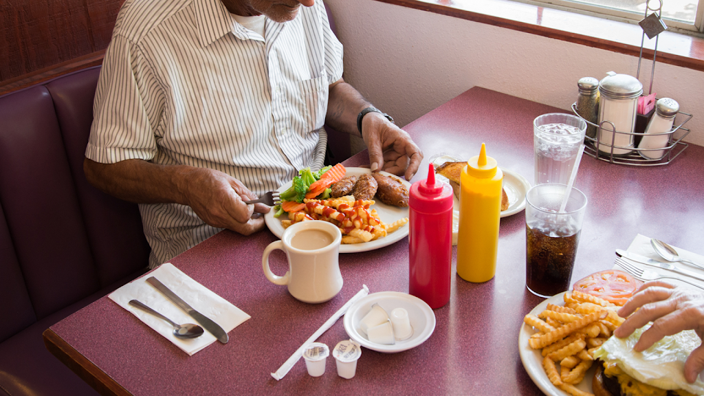 Old Times Kafe | restaurant | 1485 W Prince Rd, Tucson, AZ 85705, USA | 5202932324 OR +1 520-293-2324