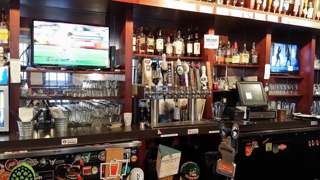 The Side Door Grill and Tap | restaurant | 240 W Gilman St, Madison, WI 53703, USA | 6083104800 OR +1 608-310-4800