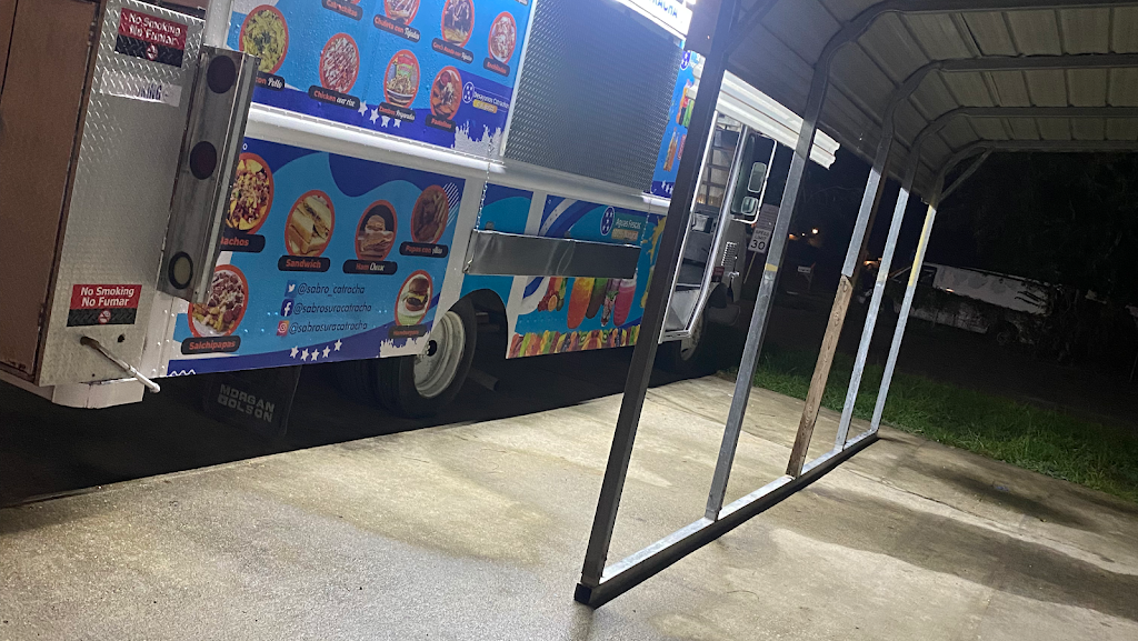 Sabrosura Catracha | restaurant | 4910 Aldine Bender Rd, Houston, TX 77032, USA | 8328984218 OR +1 832-898-4218