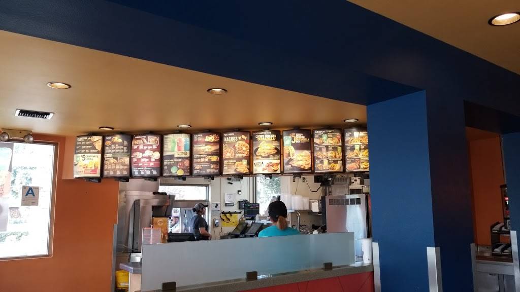 Taco Bell | restaurant | 218 S Diamond Bar Blvd, Diamond Bar, CA 91765, USA | 9098601671 OR +1 909-860-1671