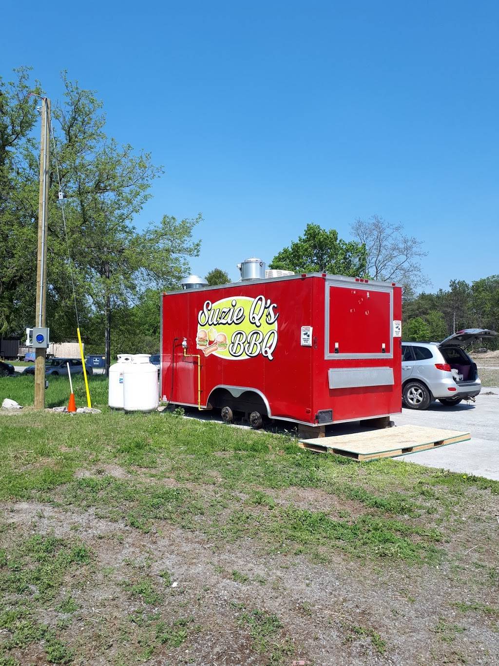 Suzie Qs BBQ | restaurant | 4751 45, Cobourg, ON K9A 4J9, Canada | 9053960665 OR +1 905-396-0665