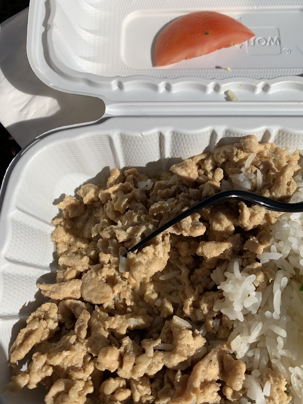 Bai Tong by Noi Thai | restaurant | 19860 7th St, Tumalo, OR 97703, USA | 5416669586 OR +1 541-666-9586