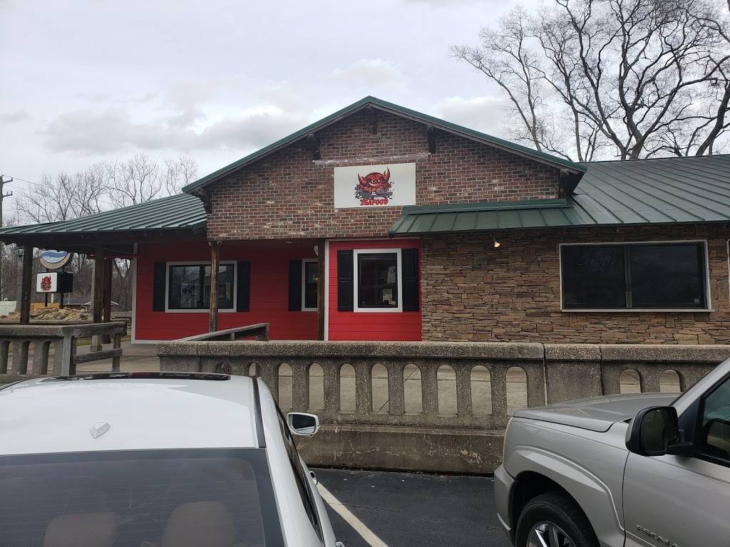 Drop by The River Seafood | restaurant | 1130 Person St, Fayetteville, NC 28312, USA | 9109203694 OR +1 910-920-3694