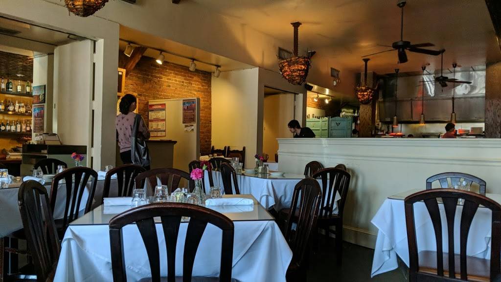 Last Resort Grill | restaurant | 174-184 W Clayton St, Athens, GA 30601, USA | 7065490810 OR +1 706-549-0810