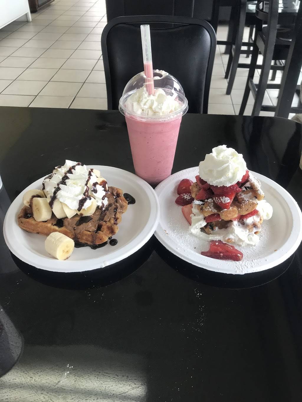 Waffle Rush | restaurant | 3048 Mountain View Dr Ste 101, Anchorage, AK 99508, USA | 9074441229 OR +1 907-444-1229