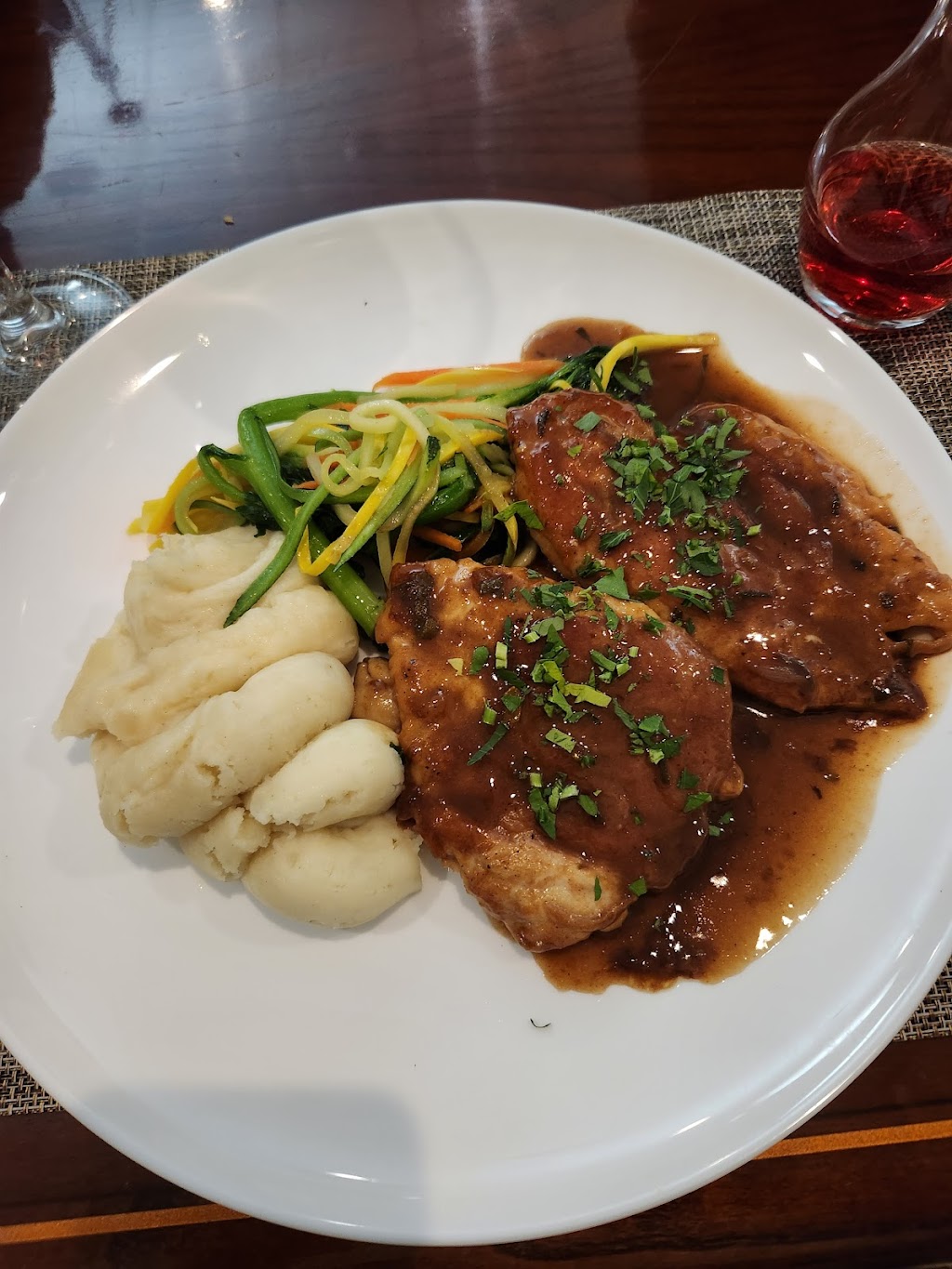 Tracys Bistro | restaurant | 4115 S State Rd 7 Suite Z, Wellington, FL 33449, USA | 5614480181 OR +1 561-448-0181