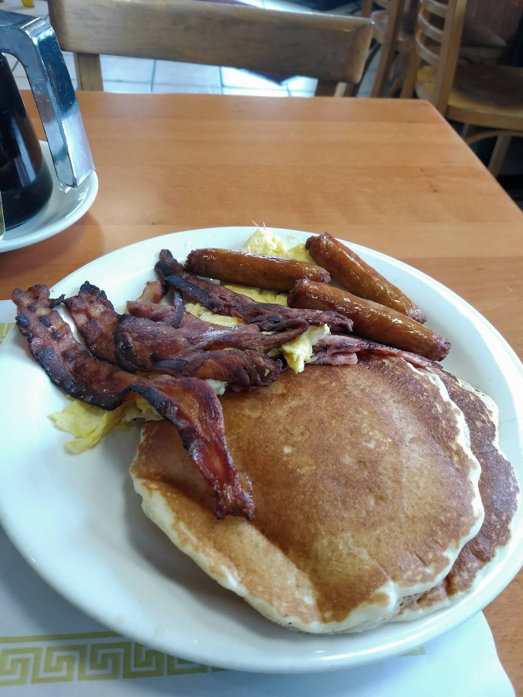 Webster Cafe & Diner | meal delivery | 2873 Webster Ave, Bronx, NY 10458, USA | 7187339634 OR +1 718-733-9634