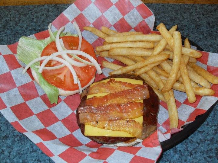 Pennsylvania Barbeque | restaurant | 2045 S 6th St, Indiana, PA 15701, USA | 7243497191 OR +1 724-349-7191