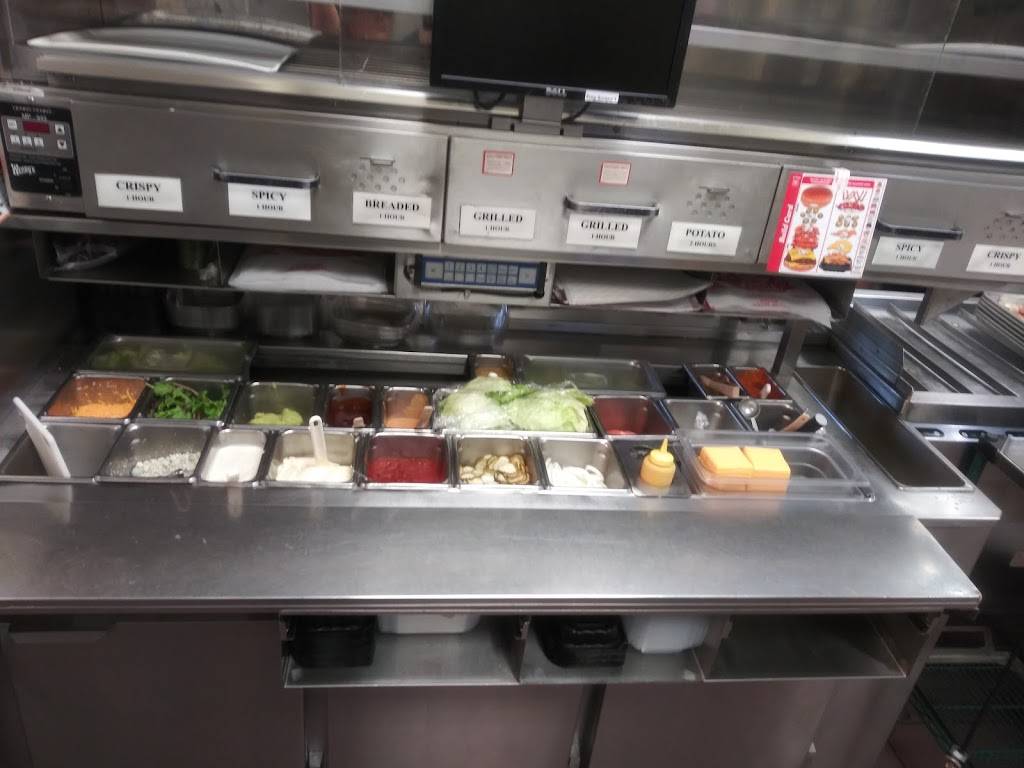 Wendys | restaurant | 1920 SE Minter Bridge Rd Dr, Hillsboro, OR 97123, USA | 5036936525 OR +1 503-693-6525