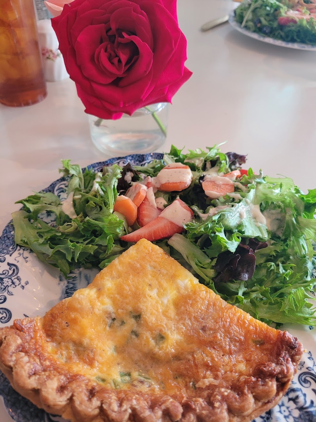 Farmhouse Eatery | restaurant | 15 Crystal St, East Stroudsburg, PA 18301, USA | 5704207522 OR +1 570-420-7522