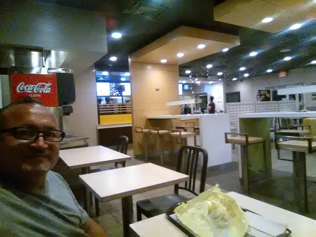 McDonalds | cafe | 1016 W Flagler St, Miami, FL 33130, USA | 3055457788 OR +1 305-545-7788