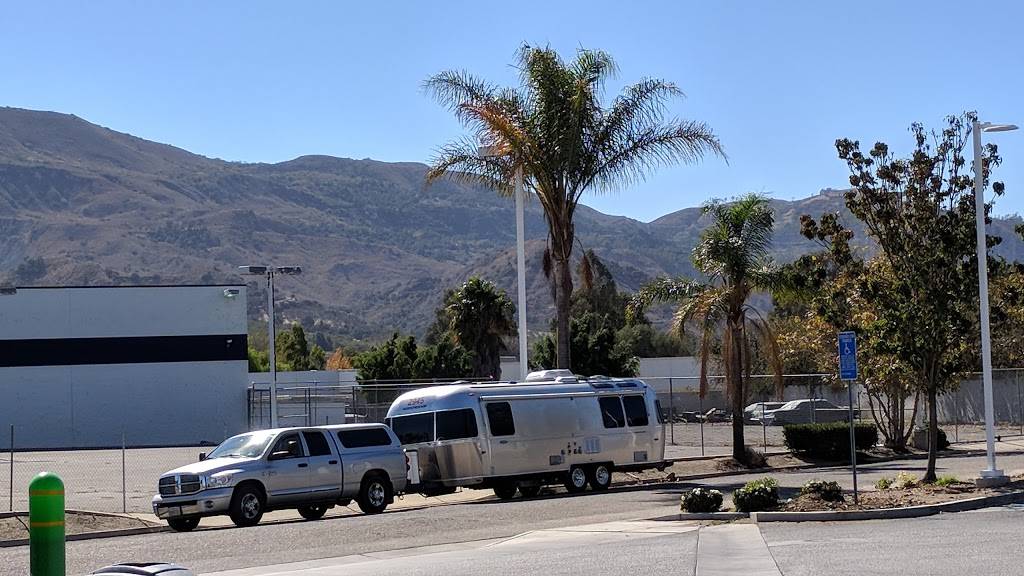 Subway Restaurants | restaurant | 102 S Hallock Dr, Santa Paula, CA 93060, USA, Santa Paula, CA 93060, USA | 8059333481 OR +1 805-933-3481