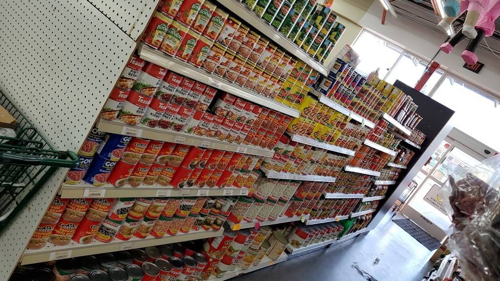 University Market and Taqueria , Krispy Krunchy Chicken | meal takeaway | 1471 Southwest Blvd, Rohnert Park, CA 94928, USA | 7076648152 OR +1 707-664-8152