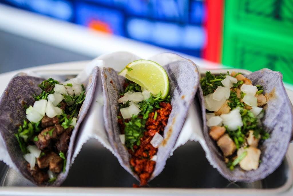 Casa Azul Taquería | restaurant | 890 Allens Ave, Providence, RI 02905, USA | 4014147799 OR +1 401-414-7799