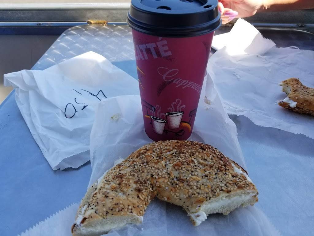 Beach Bagel & Deli | restaurant | 1090 W Beech St, East Atlantic Beach, NY 11561, USA | 5164317406 OR +1 516-431-7406