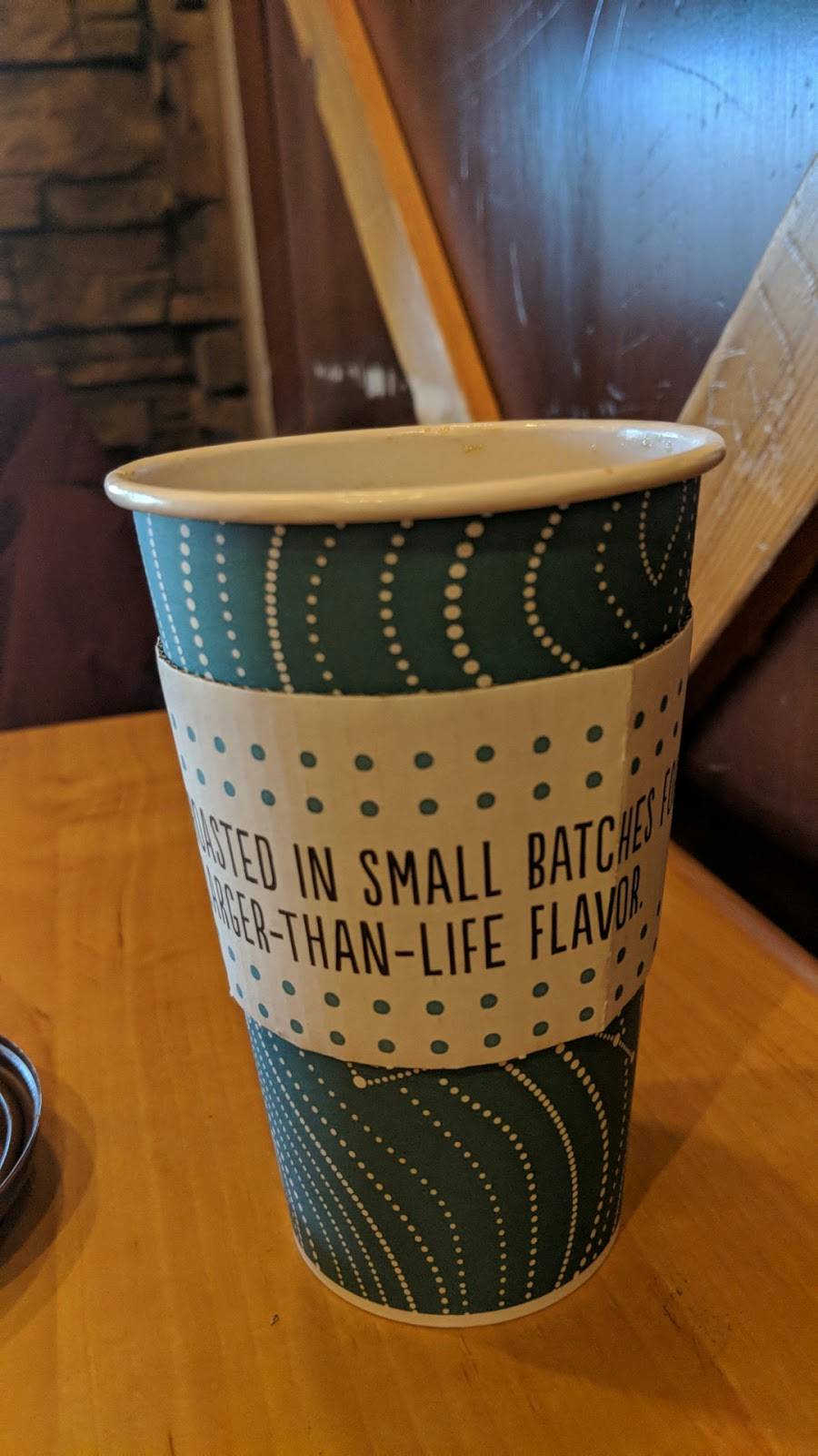 Caribou Coffee | cafe | 2073 Wayzata Blvd, Long Lake, MN 55356, USA | 9524731302 OR +1 952-473-1302