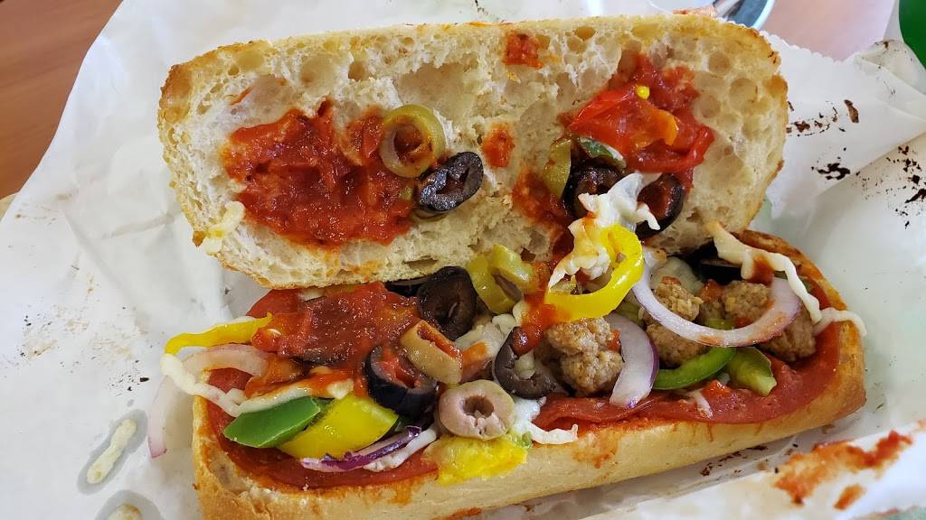 Subway | restaurant | 9830 Markham Rd Unit #4, Markham, ON L6E 0H7, Canada | 9052940094 OR +1 905-294-0094