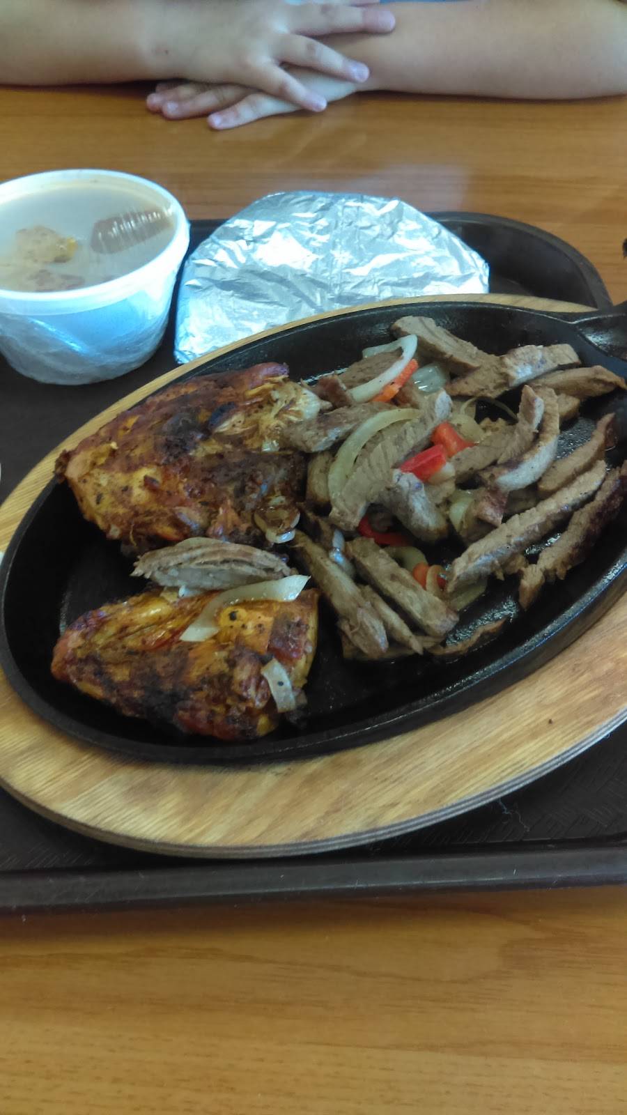 El Pollo Rico # 1 | restaurant | 9435 N Interstate Hwy 35, Austin, TX 78753, USA | 5123397325 OR +1 512-339-7325