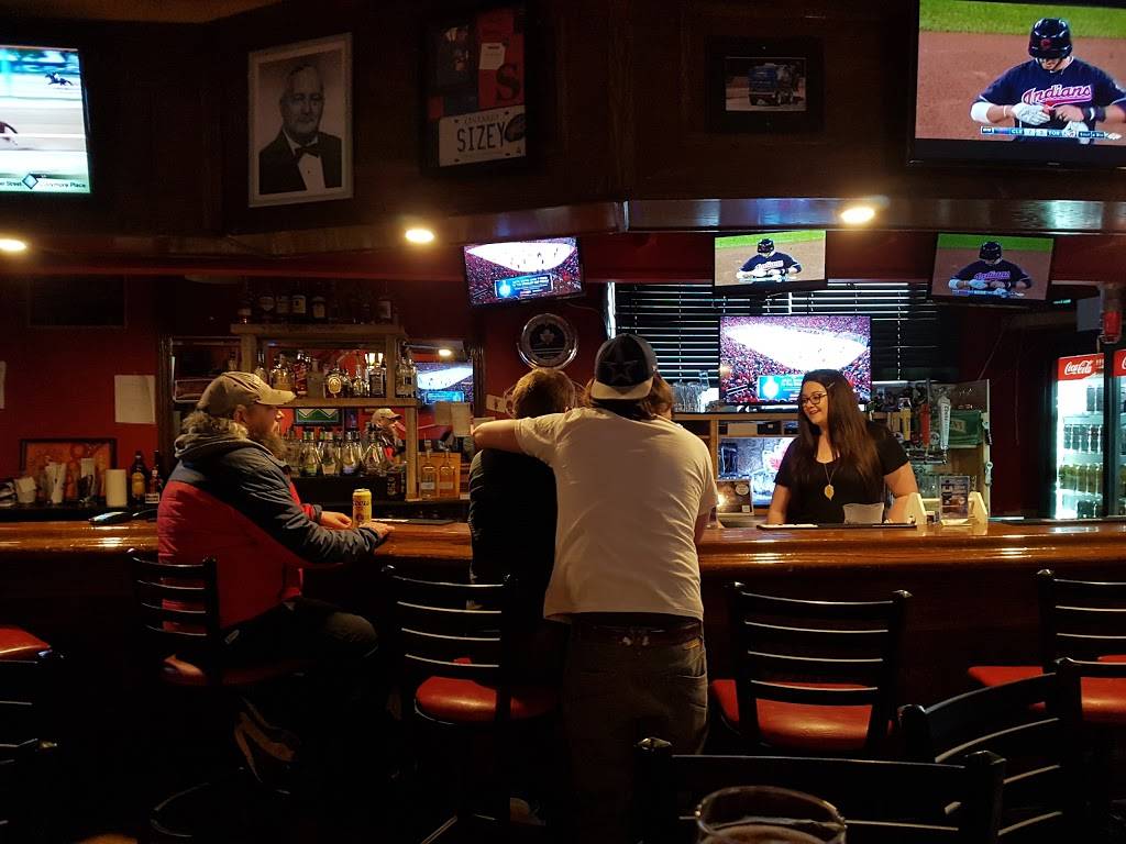 Sticks Sports Pub | restaurant | 500 George St S, Peterborough, ON K9J 3E5, Canada | 7057757845 OR +1 705-775-7845