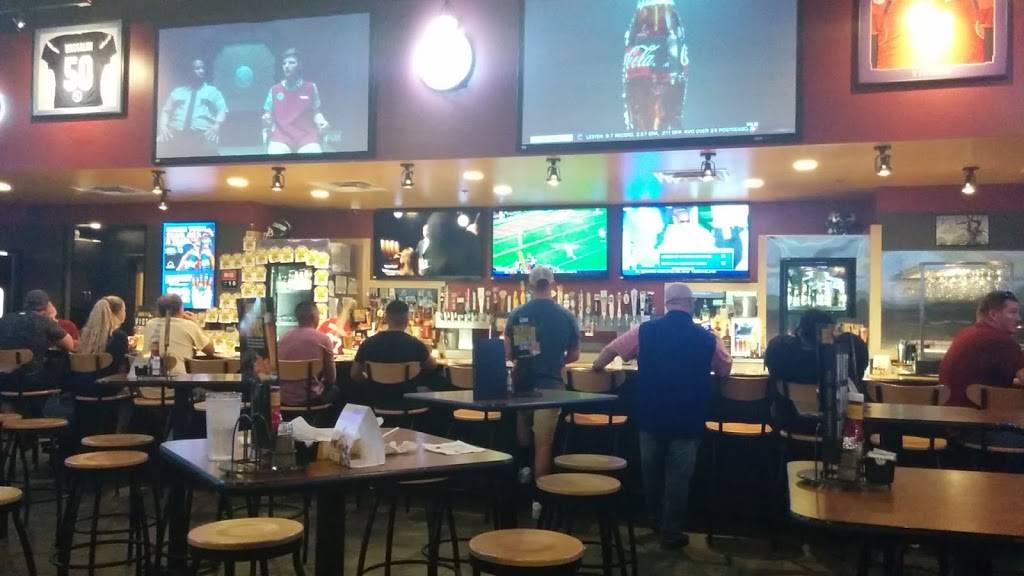 Buffalo Wild Wings | meal takeaway | 121 Robert Smalls Pkwy, Beaufort, SC 29906, USA | 8435250142 OR +1 843-525-0142