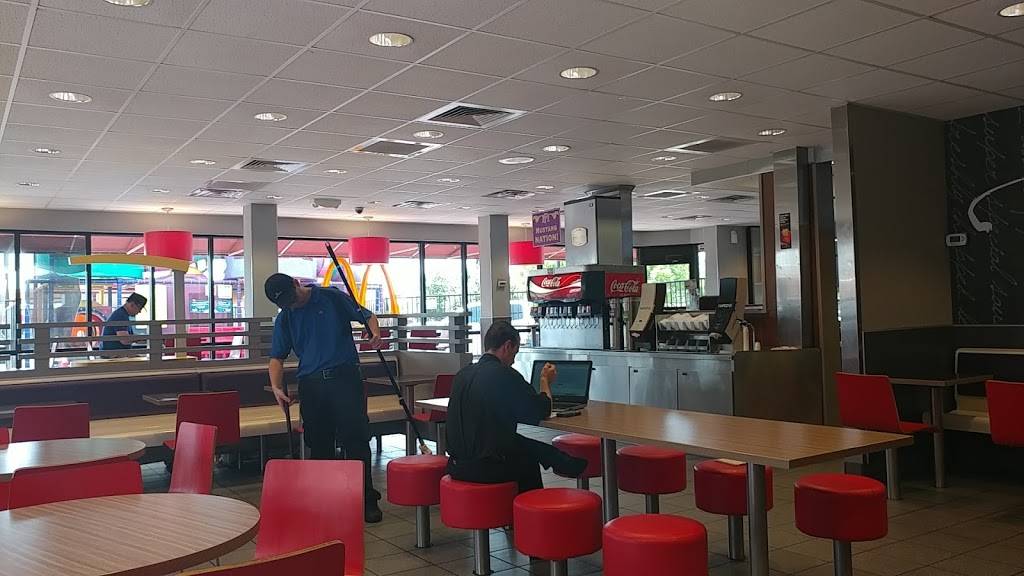 McDonalds | cafe | 1605 Hwy 1431 W, Marble Falls, TX 78654, USA | 8306934911 OR +1 830-693-4911