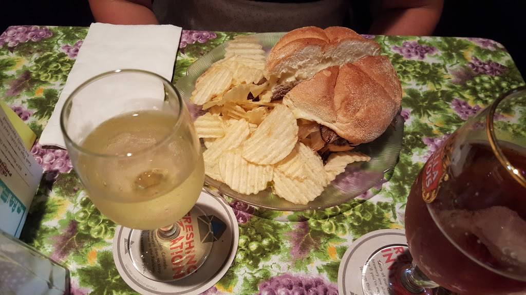 McNallys Tavern | restaurant | 8634 Germantown Ave, Philadelphia, PA 19118, USA | 2152479736 OR +1 215-247-9736