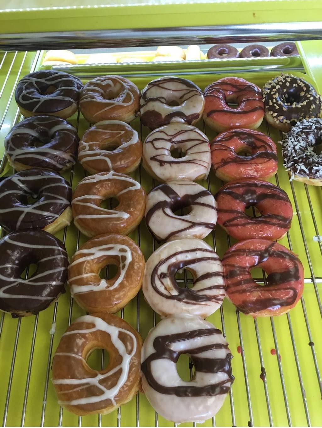 Donut Palace | restaurant | 1919 Batesville Blvd, Batesville, AR 72501, USA | 8705698133 OR +1 870-569-8133