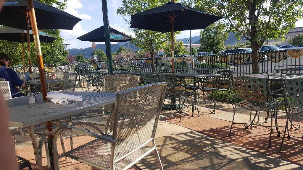 Carlos Miguels Mexican Bar & Grill | restaurant | 8154 S Kipling Pkwy, Littleton, CO 80127, USA | 3039733007 OR +1 303-973-3007