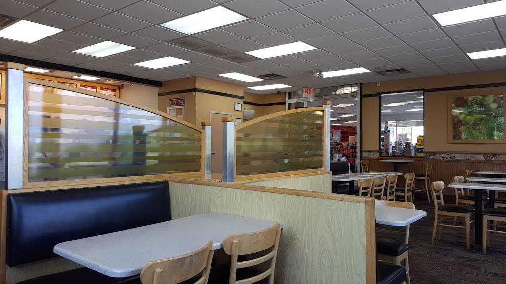 Wendys | restaurant | 2060 Castaic Ln, Knoxville, TN 37932, USA | 8655319910 OR +1 865-531-9910