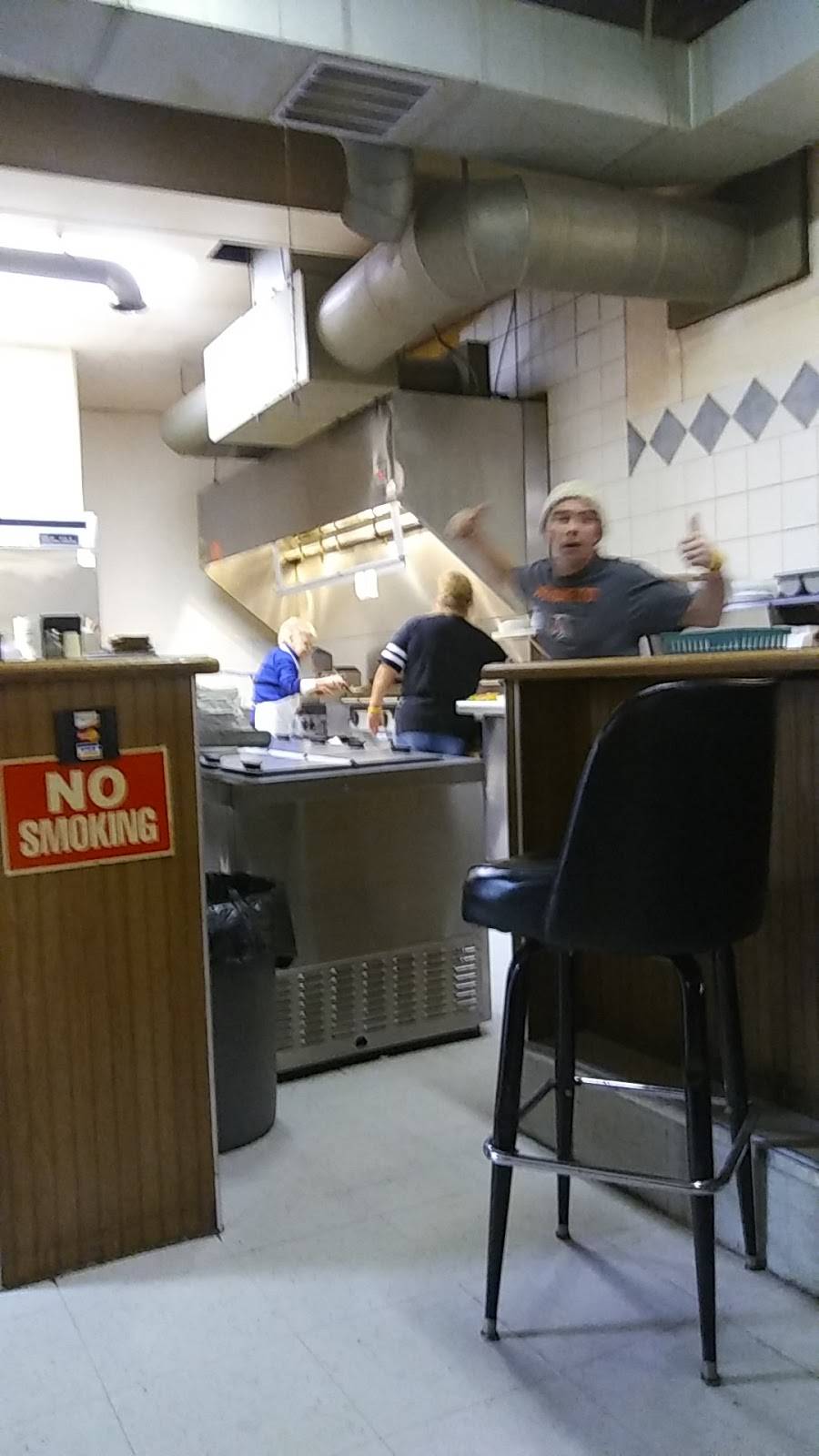 Josies Pizza | restaurant | 952 W Broad St, Columbus, OH 43222, USA | 6142249637 OR +1 614-224-9637