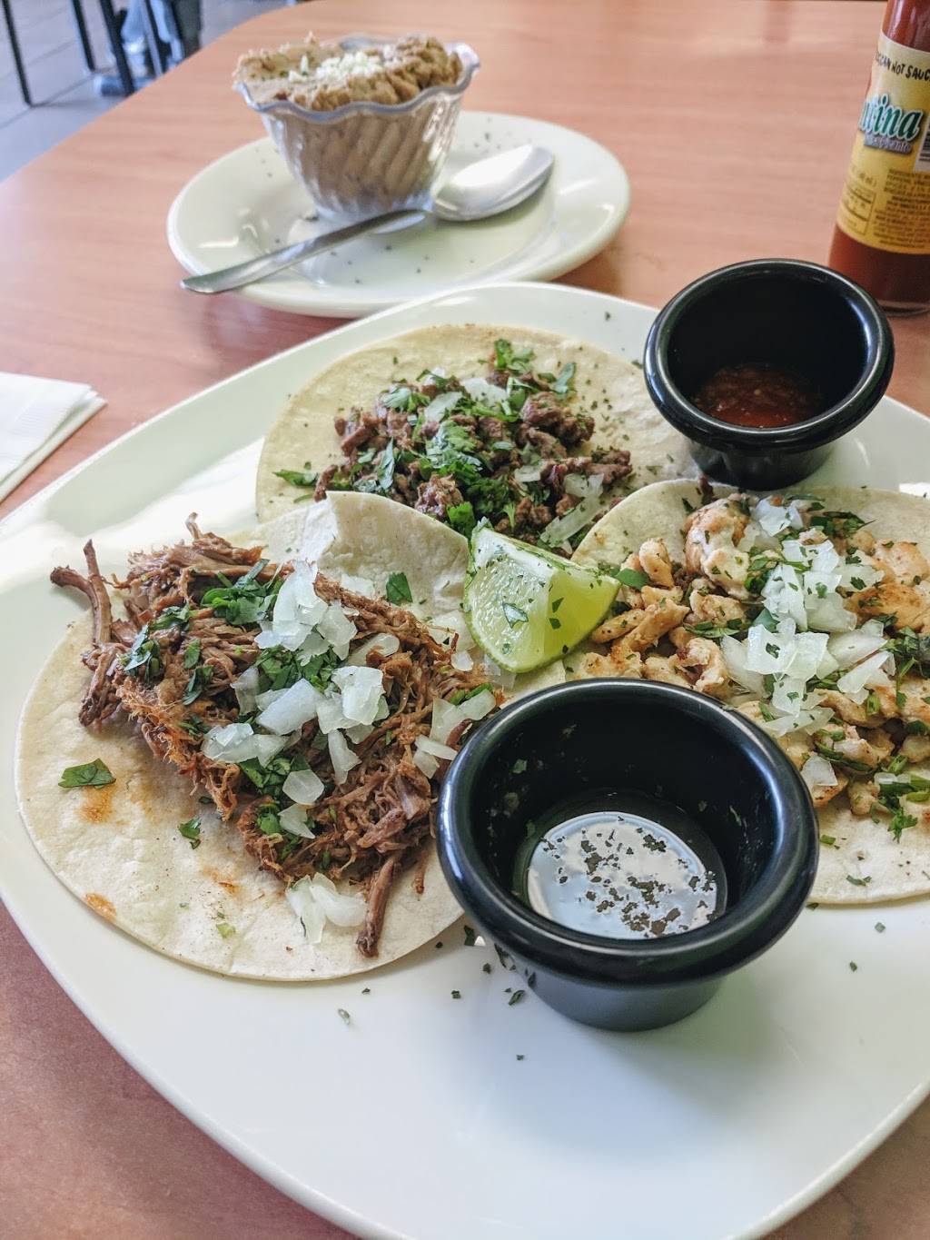 Xicamiti La Taquería Bistro | restaurant | 715 Washington Ave, Golden, CO 80401, USA | 3032153436 OR +1 303-215-3436