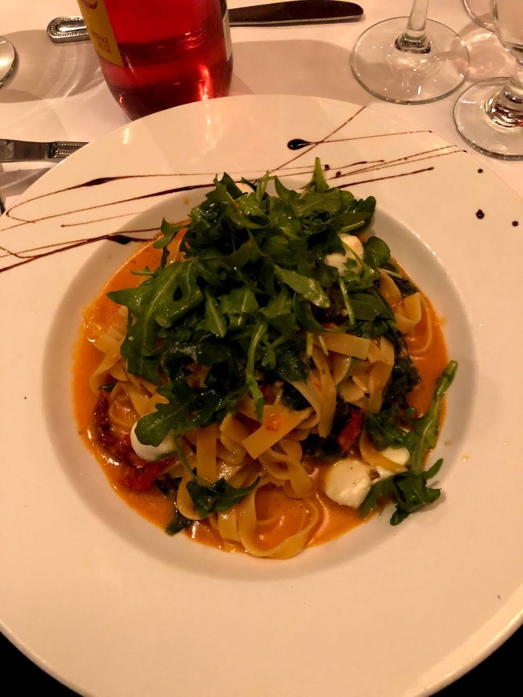 Restaurant Fellini | restaurant | 400 Rue Dubois, Saint-Eustache, QC J7P 4W9, Canada | 4509836113 OR +1 450-983-6113