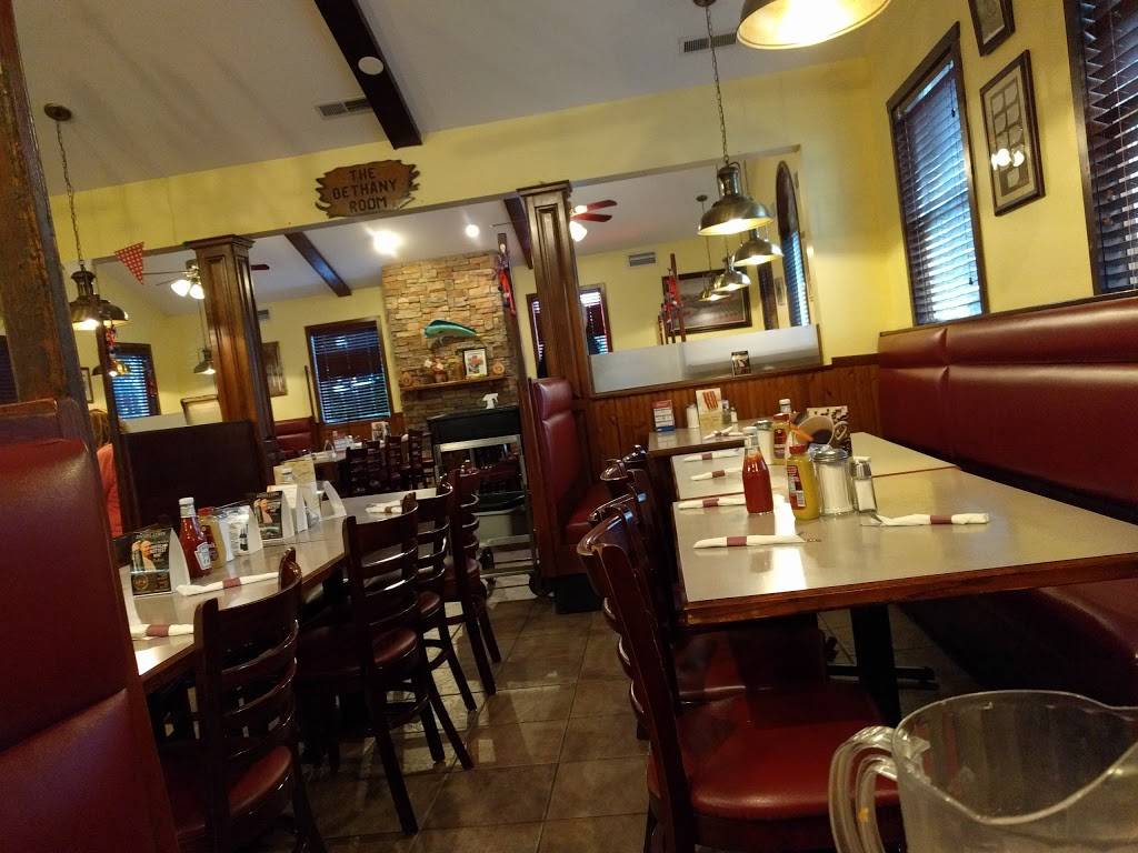 Country Corner Diner | restaurant | 756 Amity Rd, Bethany, CT 06524, USA | 2033931489 OR +1 203-393-1489